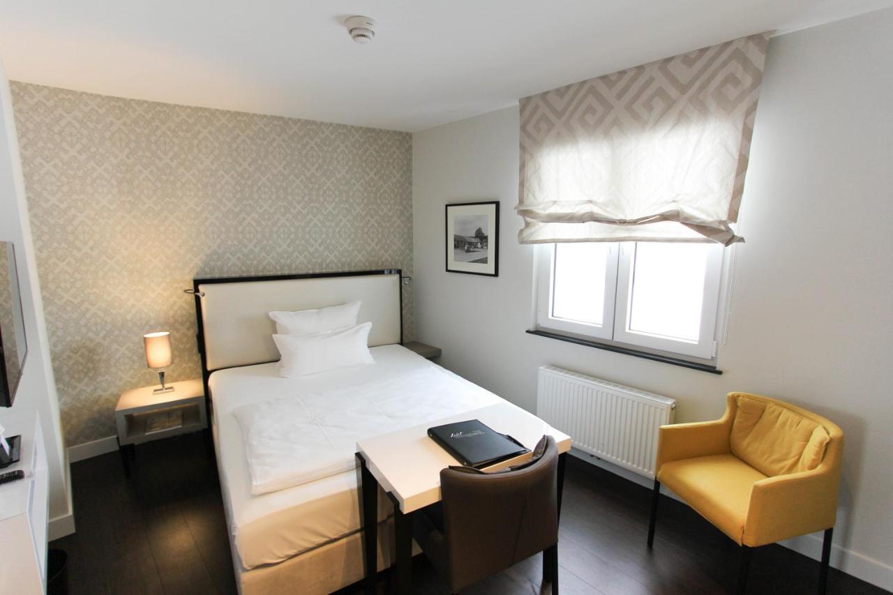 Hotel Wemperhardt Екстер'єр фото