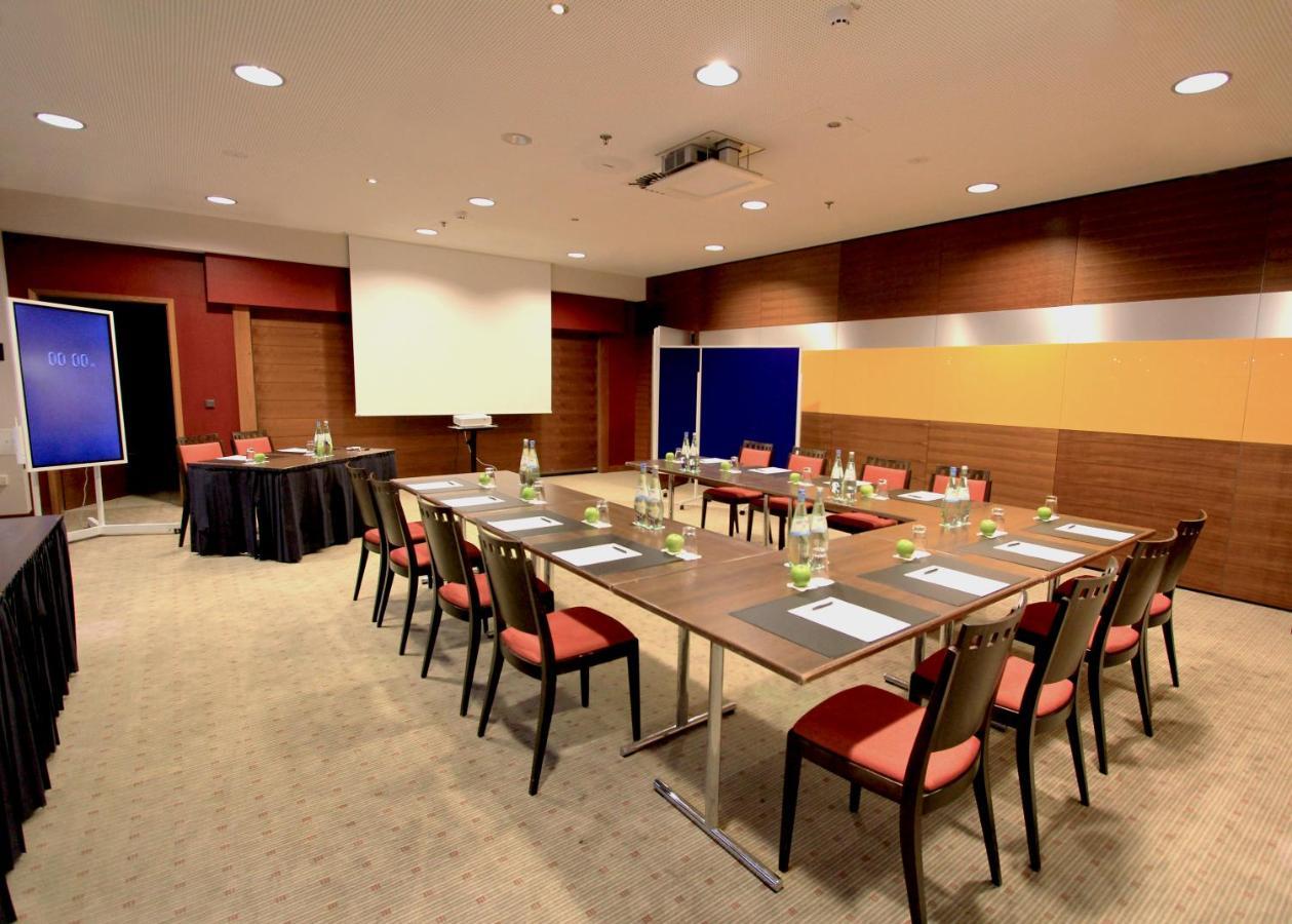 Hotel Wemperhardt Екстер'єр фото