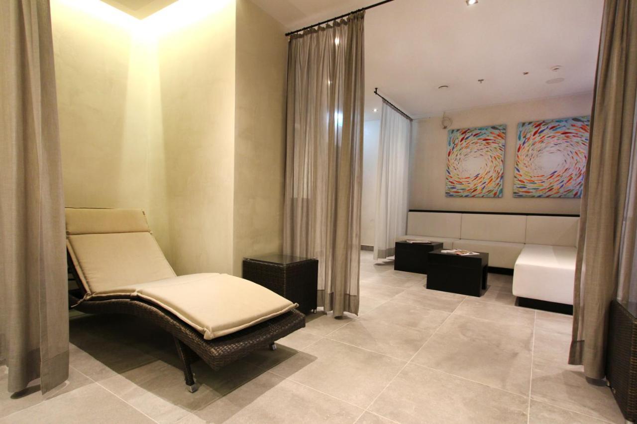 Hotel Wemperhardt Екстер'єр фото