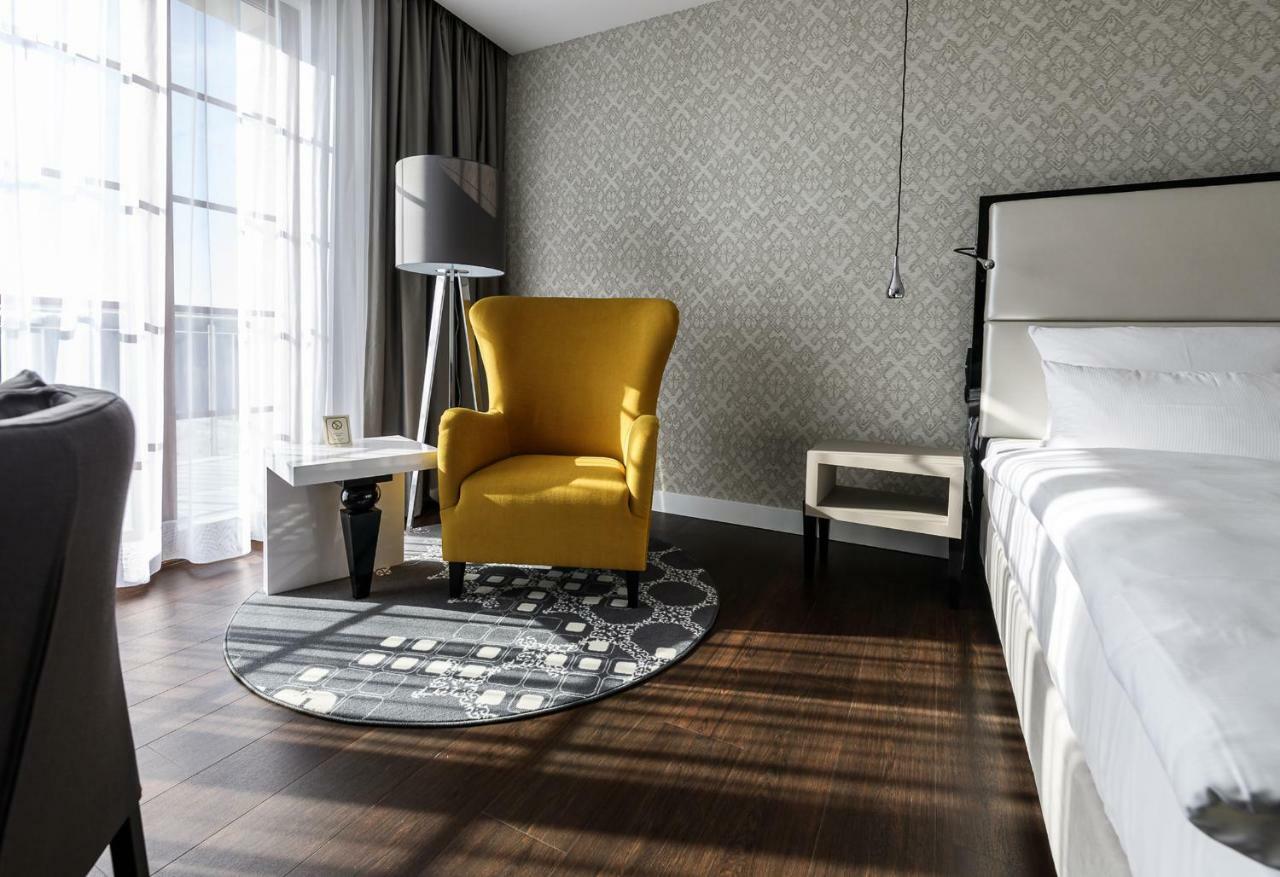 Hotel Wemperhardt Екстер'єр фото